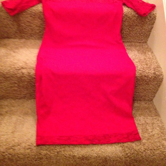 SALE 😛😛😳😵 Kim K sexy lace dress - Picture 2 of 4