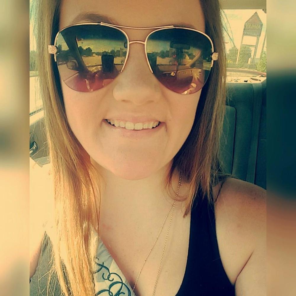 Meet your Posher, Gabriella