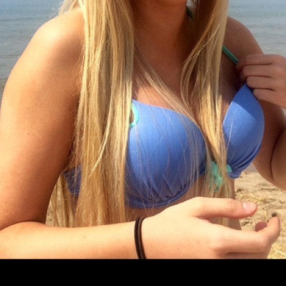 Victoria's secret bathing suit - Picture 4 of 4