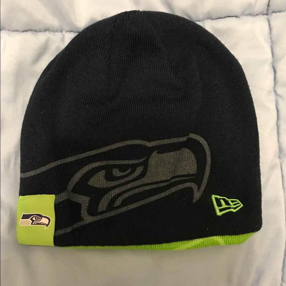 New Era Seahawks Reversible Beanie