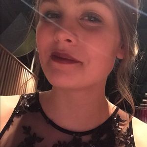 Meet your Posher, Annie