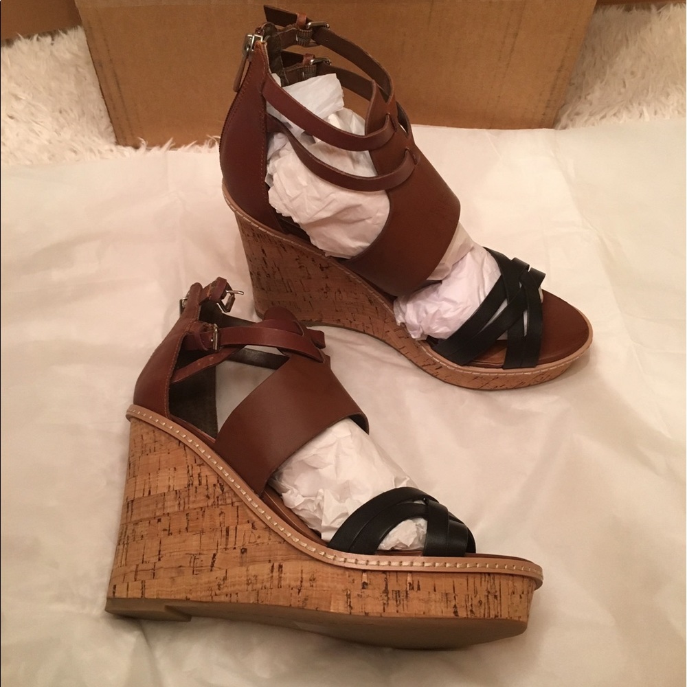NWT Dolce Vita wedge Sandals! 💃💃