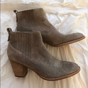 Dolce Vita "Jones" Booties