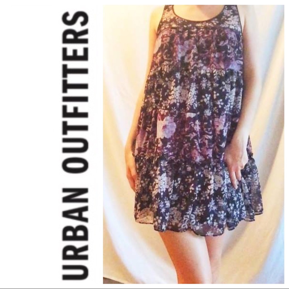 SOLD 🌵Urban Outfitters🌵 Kimichi Blue
