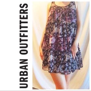 SOLD 🌵Urban Outfitters🌵 Kimichi Blue