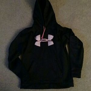 Black under armour hooded sweatshirt