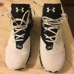 White and black currys