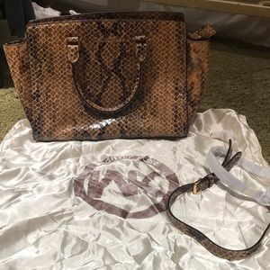 Michael Kors bag