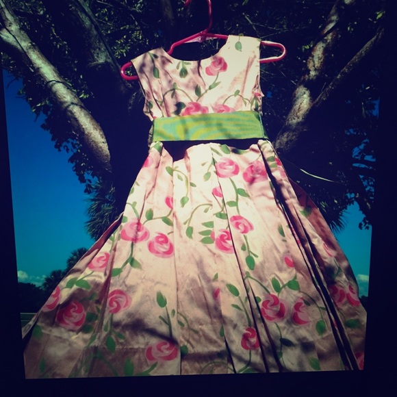 Floral kids pretty dress 2-3t - Picture 3 of 12