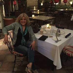 Meet your Posher, Sonia