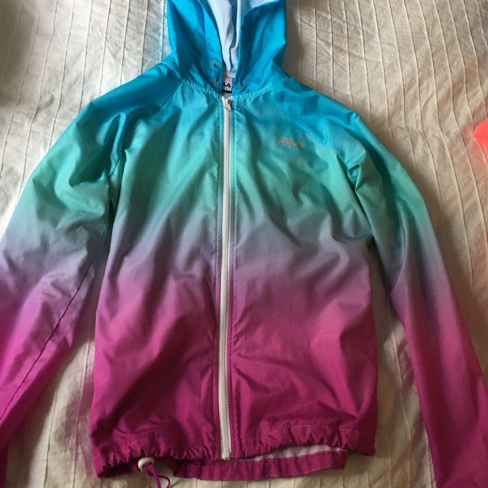 Light wind breaker