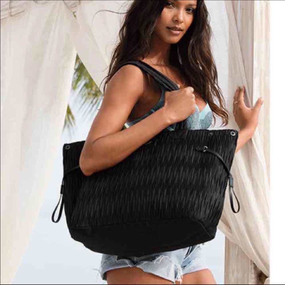VIctoria Secret Tote Bag
