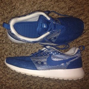 Nike Roshe Run , winter limited edition