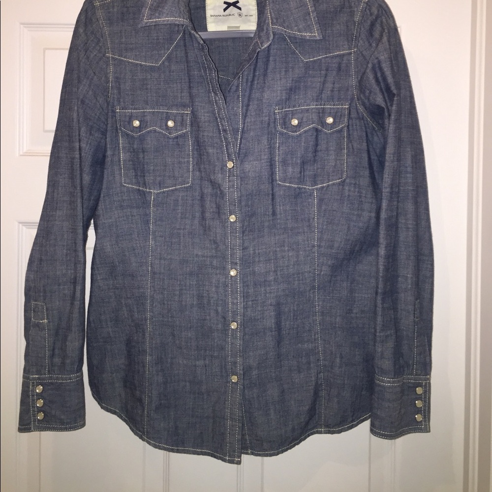Banana Republic Denim Shirt (Pearl Snaps) sz M