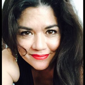 Meet your Posher, Lydia