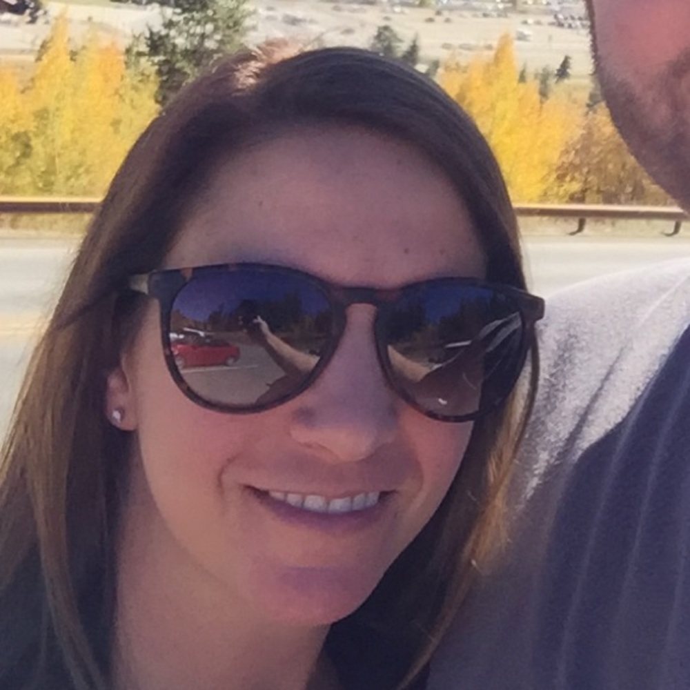 Meet your Posher, Angela