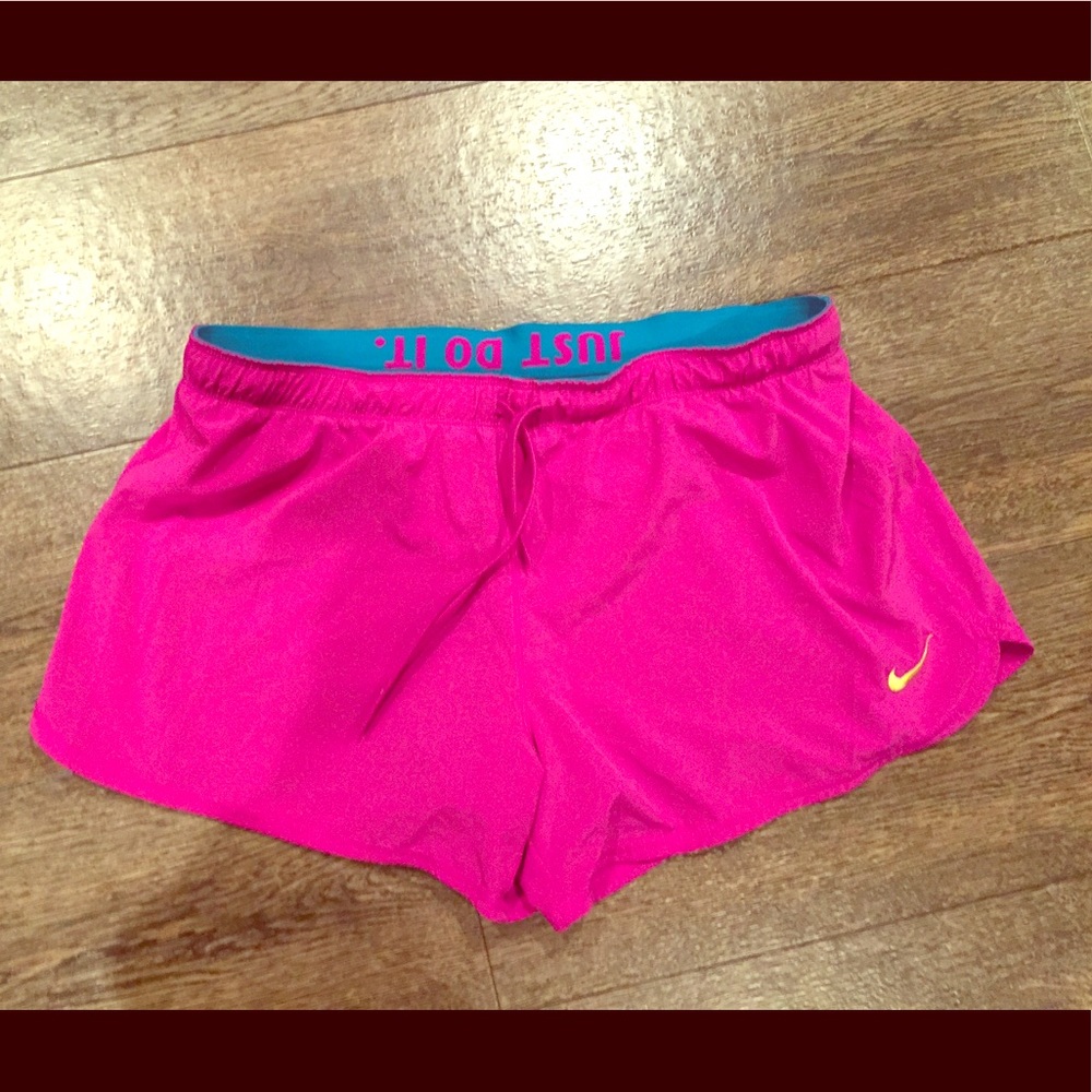 Women's XL Nike Dri-Fit shorts