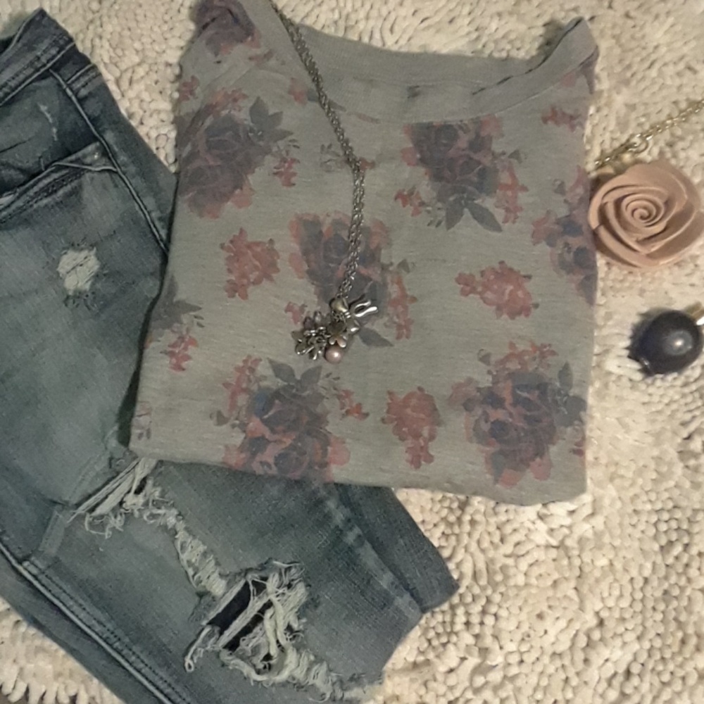 Grey floral lightweight top