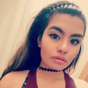 Meet your Posher, Brenda