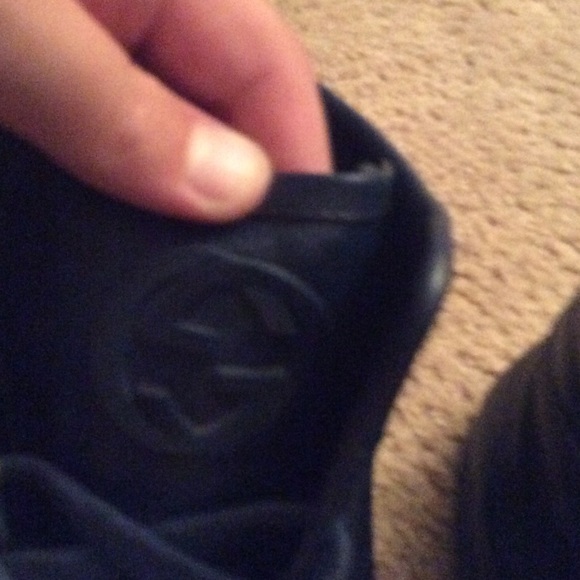 Gucci - Picture 2 of 3