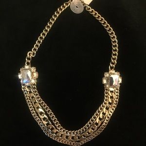 Gap necklace