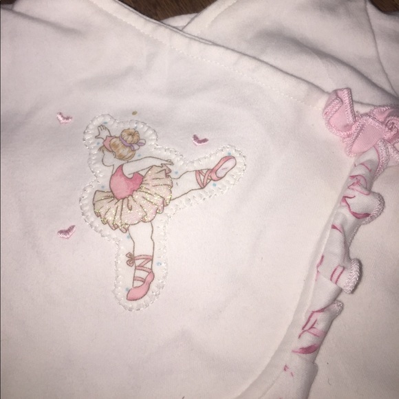 2 piece 6-9 month girls outfit - Picture 3 of 3