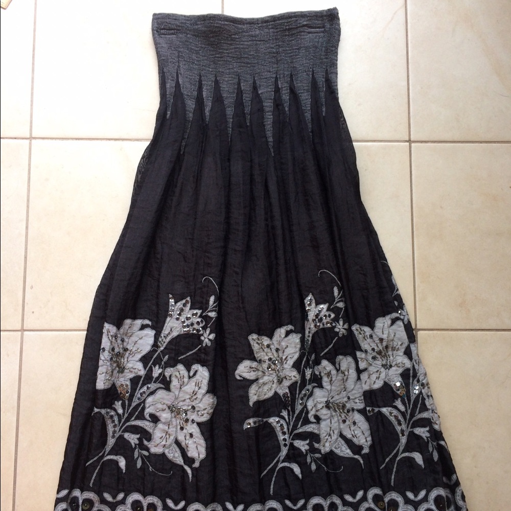 Cute strapless Dress or wear as Skirt