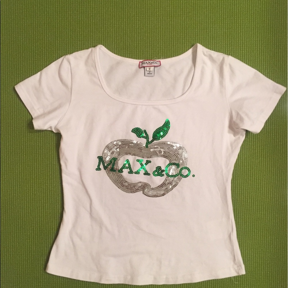 MAX&Co. T shirt