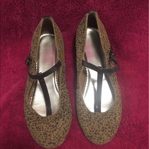 Suede and Patent t-strap leopard ballet flat