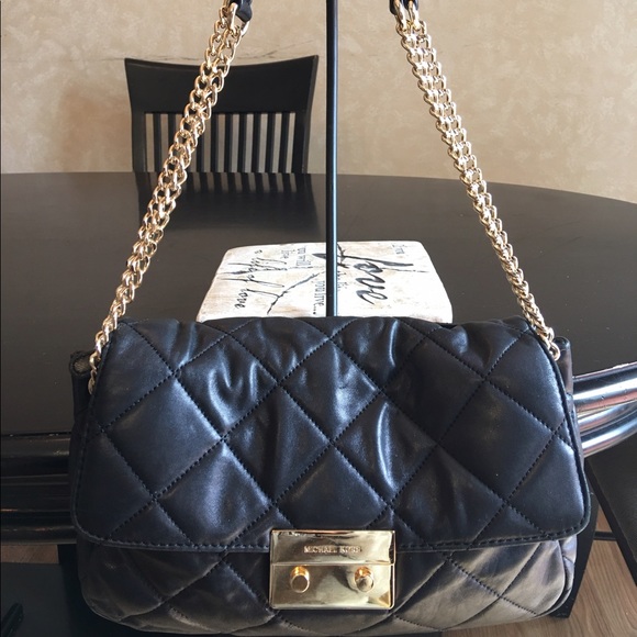 MICHAEL KORS SLOAN GREAT PRELOVED CONDITION - Picture 2 of 8