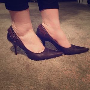 Boutique 9 classic leather pumps