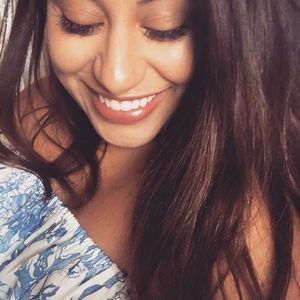 Meet your Posher, Aysha