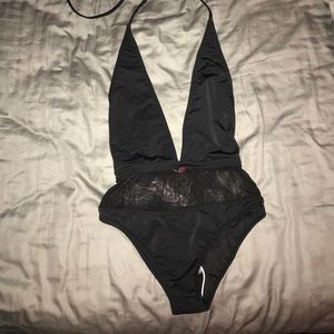 Fashion Nova One piece bathing suit