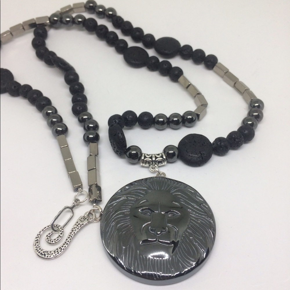 ‼️✳️💥ESSENTIAL OIL AND HEALING HEMATITE NECKLACE