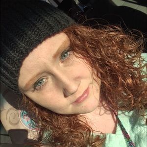 Meet your Posher, Kara