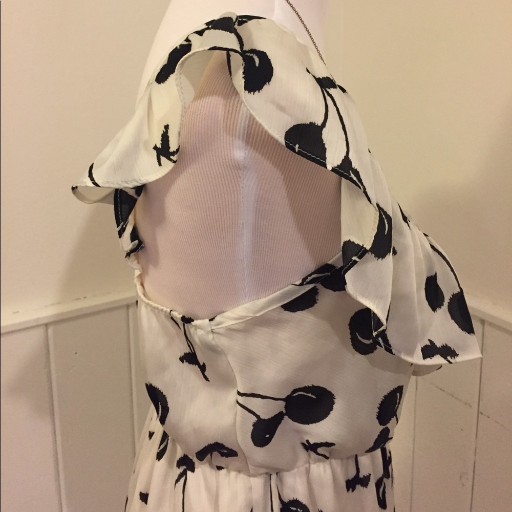 Cherry Dress - Picture 5 of 8