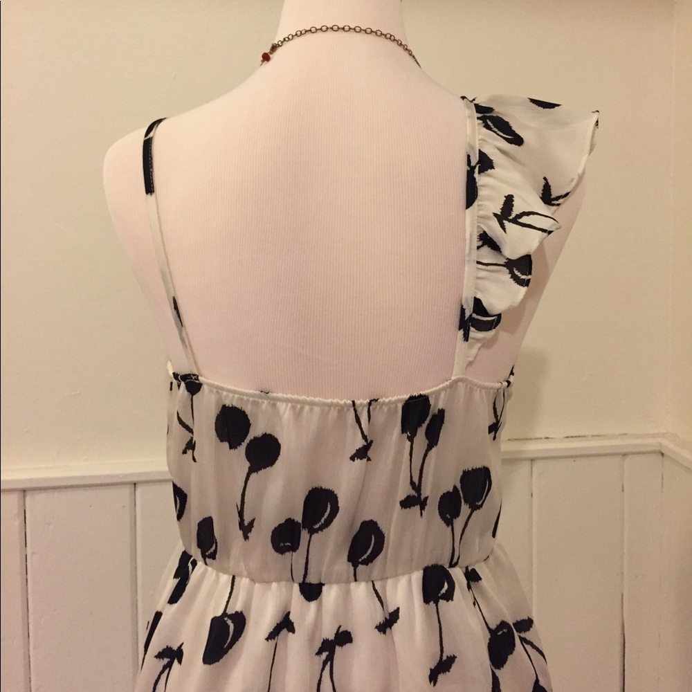 Cherry Dress - Picture 6 of 8
