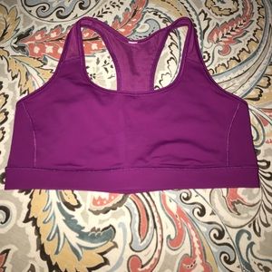 Lululemon sports bra size 10