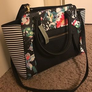 Brand new apt 9 floral/stripe handbag