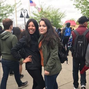 Meet your Posher, Alejandra