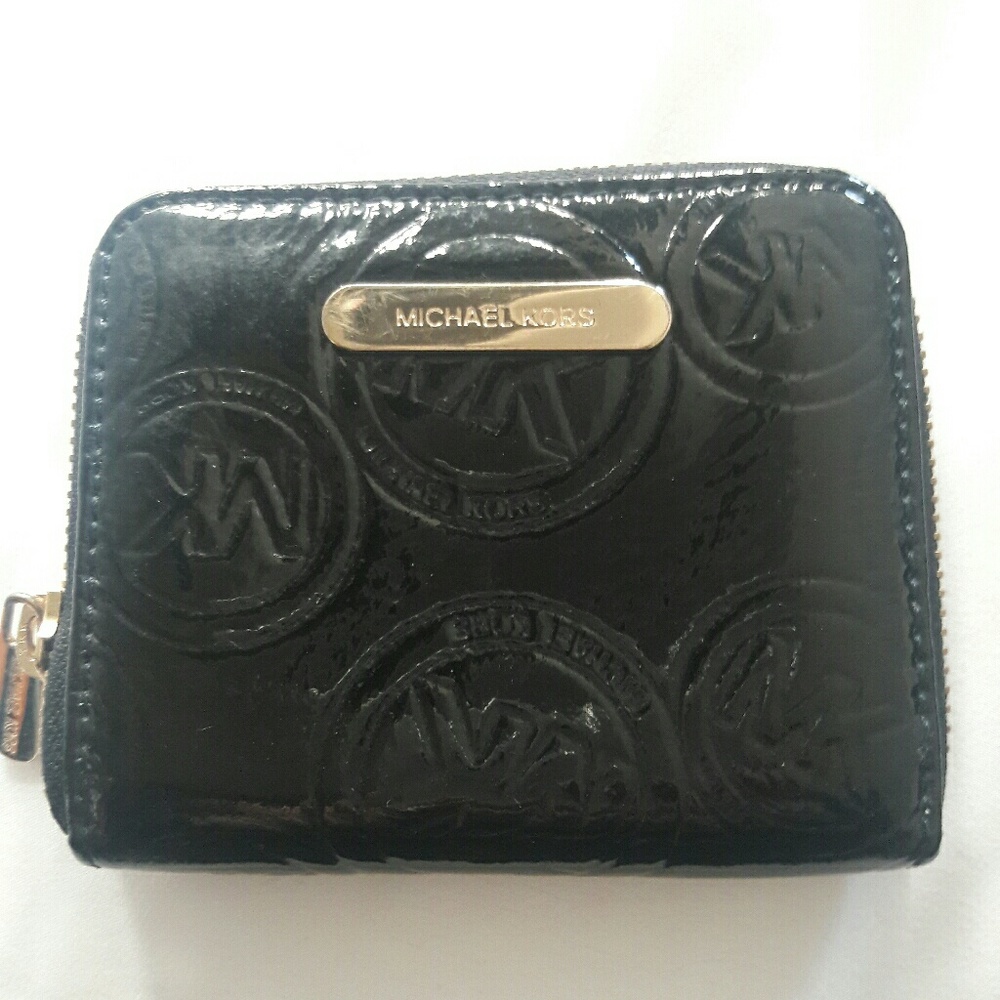 Michael Kors mini wallet