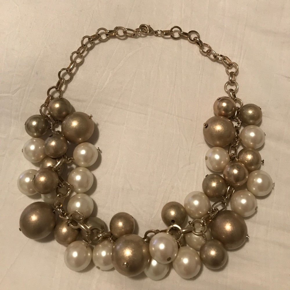 Gold and pearl bubble necklace