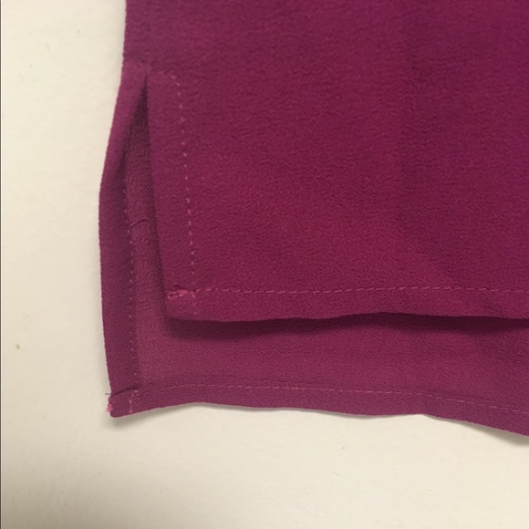 Beautiful Raspberry Shell with Neck Details - Picture 3 of 3