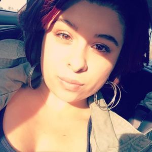 Meet your Posher, Kassandra