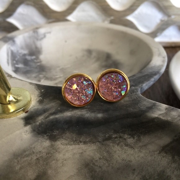 ✨HOST PICK ✨ Druzy Earrings - Picture 5 of 6