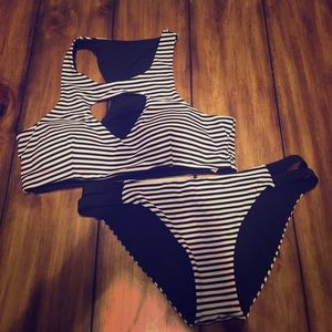 NWOT black and white bathing suit