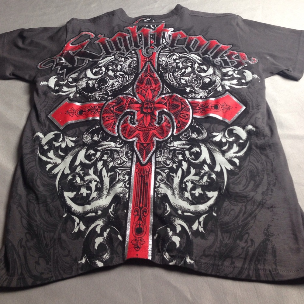 RIGHTEOUS TOP TEE EXCELLENT CONDITION