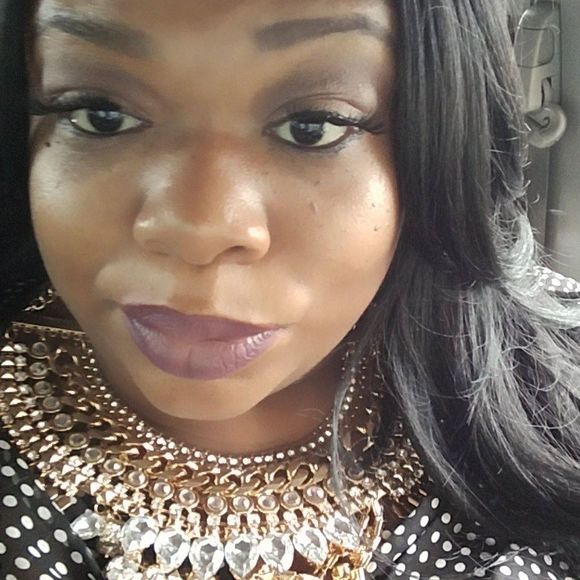 Meet your Posher, Natarsha - Picture 1 of 1