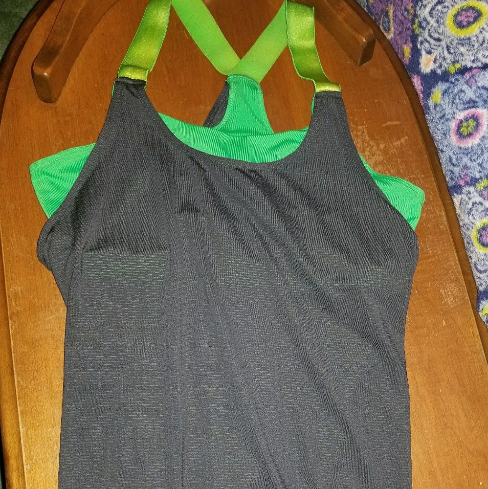 Tank bra gymwear L 12-14