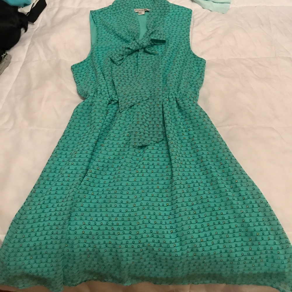 Green dress! Ready for spring